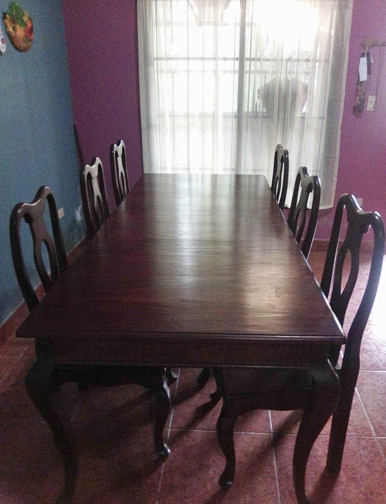Mesa de comedor con 6 sillas